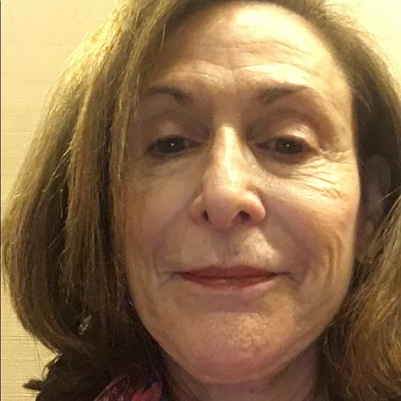 Meet your Posher, Bobbye - Picture 1 of 1